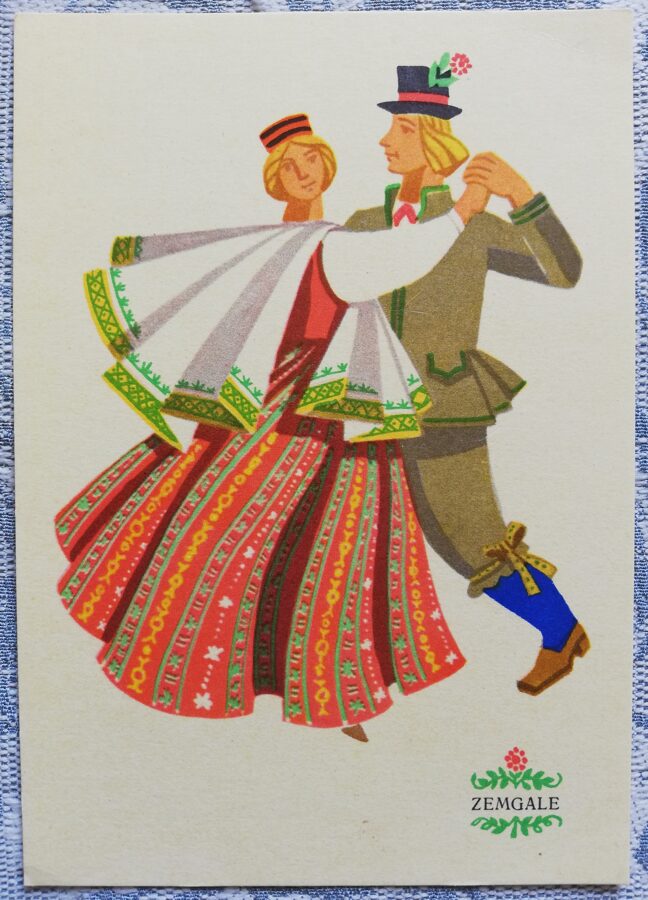 Zemgale. The National costume. 1968 postcard 10.5x15 cm Artist G. Wilks
