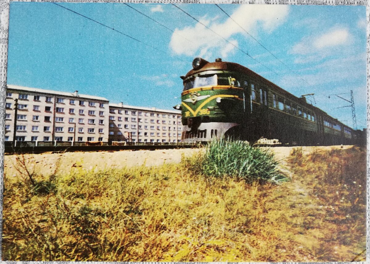 Rīga 1968 Jaunmīlgrāvis 14x10,5 cm Latvijas pastkarte JT00432 elektrovilciens  