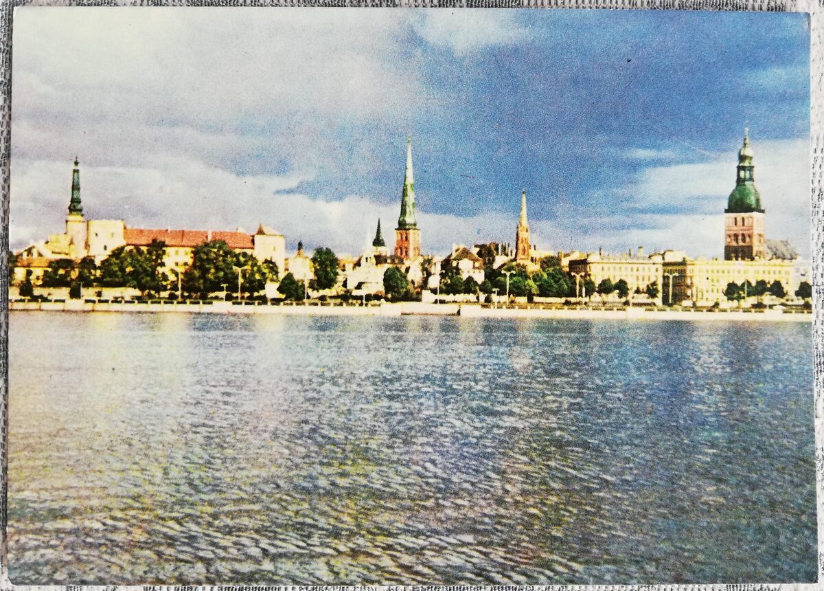 Rīgas Panorāma 1968 Rīga 14x10 cm Latvijas pastkarte  