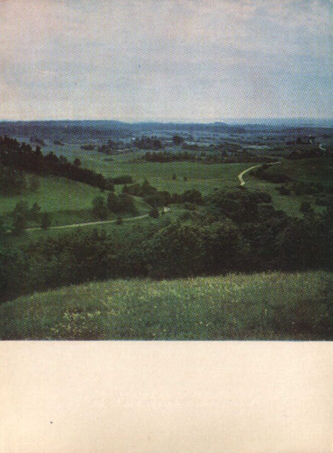 Lietuva. Telši 1975. gada pastkarte. Šatrijas kalna pakājē. 10x14 cm (LT: Telšiai)