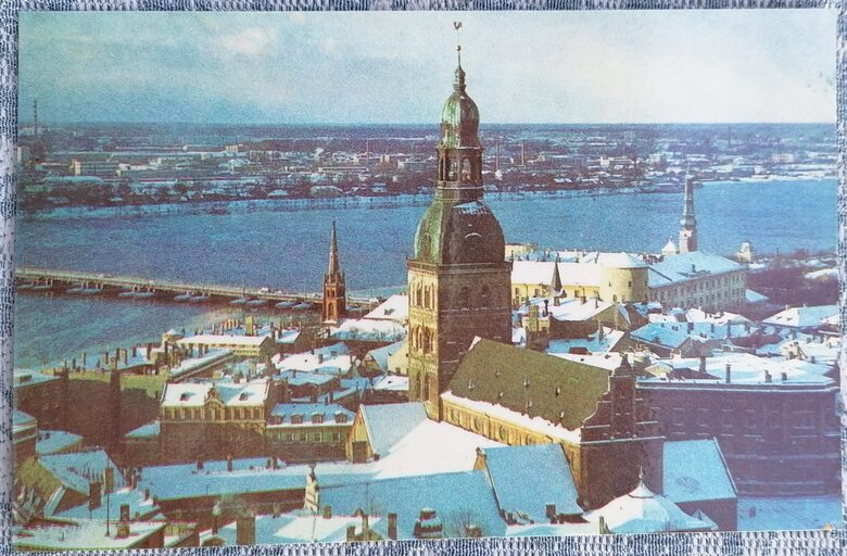 View of Daugava 1977 Old Riga 14x9 cm Latvian postcard  