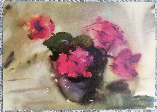 Rozā ziedi vāzē 1962 Eugenija Heniša 15x10,5 cm mākslas pastkarte Latvija  