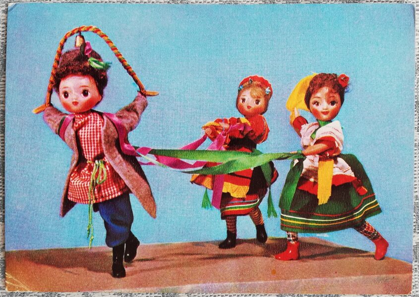 Bērnu pastkarte 1968. gada Krievijas suvenīrs Troikas 15x10,5 cm PSRS pastkarte  