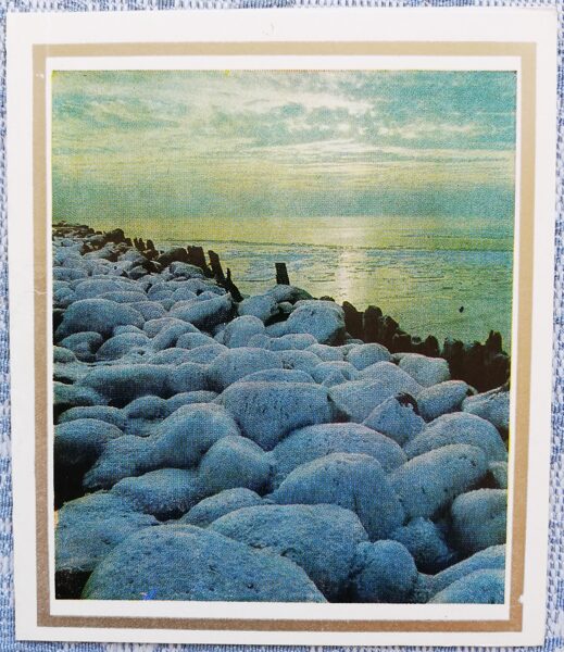 "Happy New Year!" 1979 Seashore in winter 9x10.5 cm Latvian postcard  