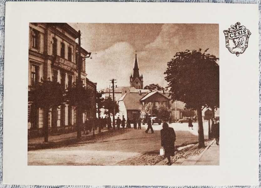 Skats uz Vorošilova laukumu 1958 Cēsis Latvija 15x10,5 cm pastkarte PSRS  