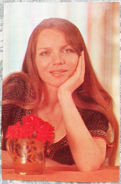 Valentina Telichkina 1978 actress photo films 9x14 cm USSR postcard  